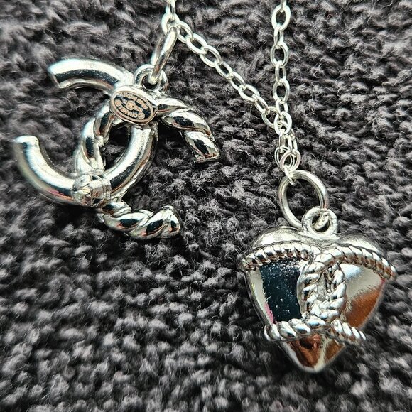 Set of 2 Silver Charms - Picture 2 of 2